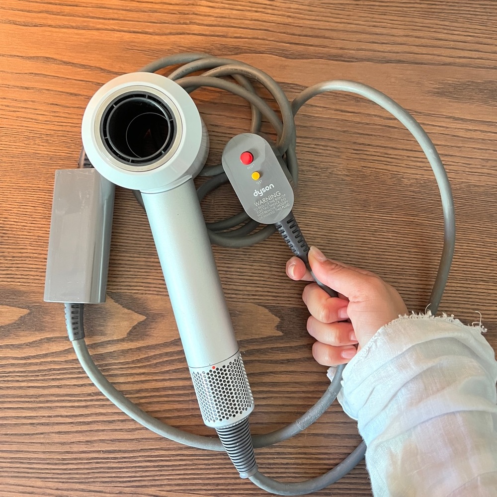 Dyson blow dryer